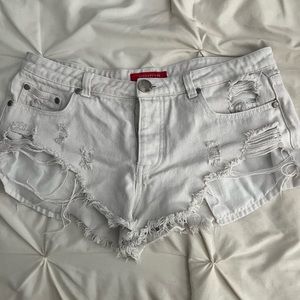 Signature 8 Jean Shorts